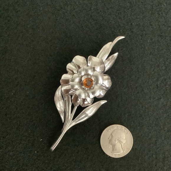 Vintage TAYLORD sterling silver & rhinestone brooch. - Picture 6 of 6